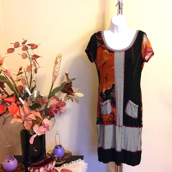 NWOT OH LA LA! Women's Short Sleeve Scoop Neck Black Orange Printed Summer Dress - Picture 6 of 8